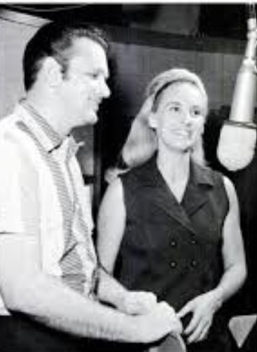 Hey, Good Lookin' Cover